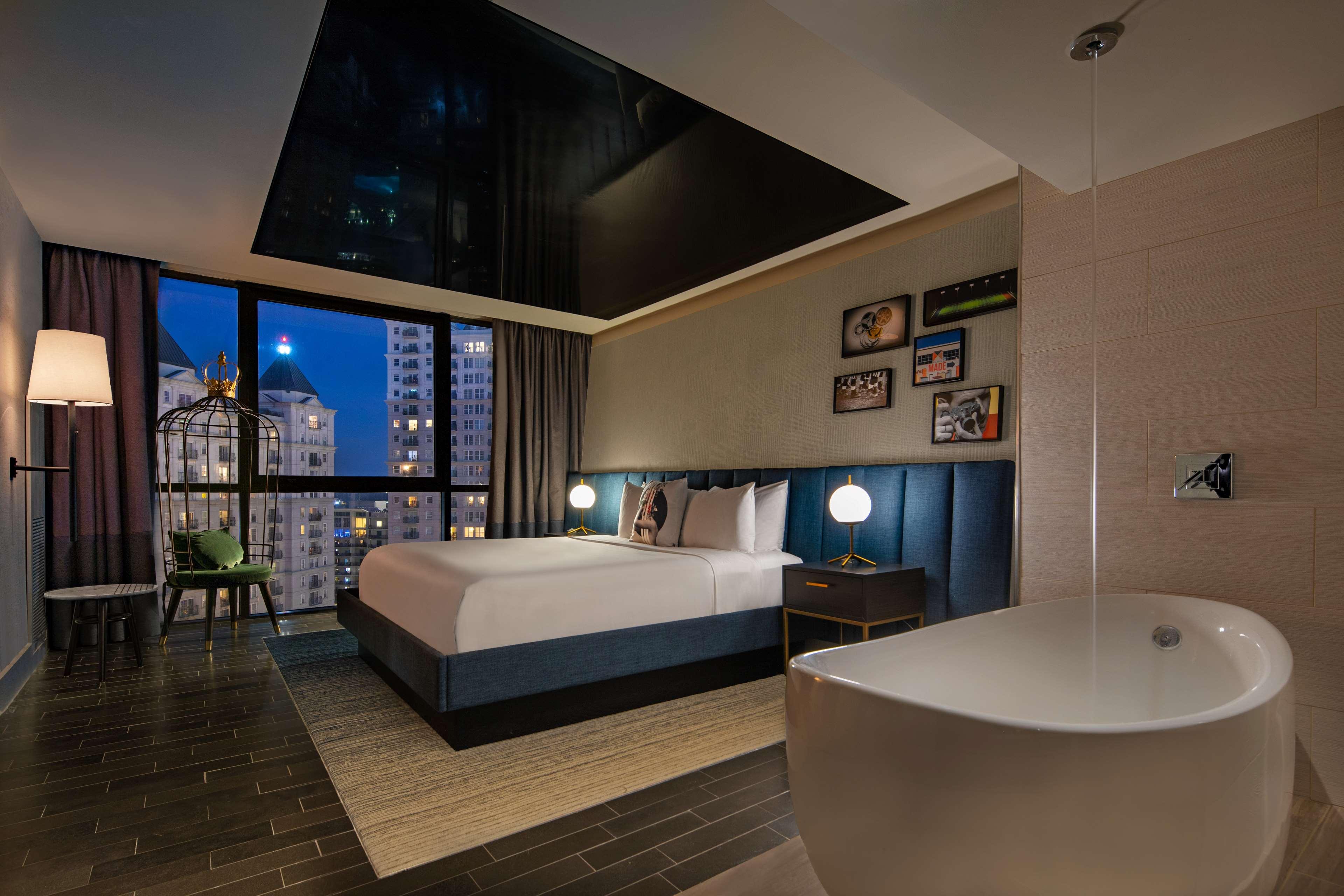 The Starling Atlanta Midtown, Curio Collection By Hilton Hotel Kültér fotó
